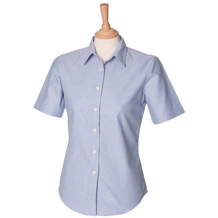 Women's short sleeve classic Oxford shirt Women's short sleeve classic Oxford shirt