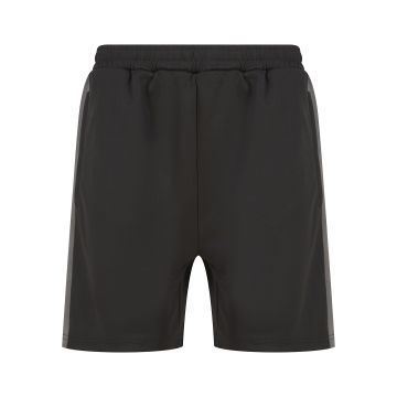 Knitted shorts with zip pockets